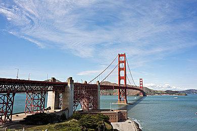 《消逝的光芒2》多半好评 Steam在线峰值超16万